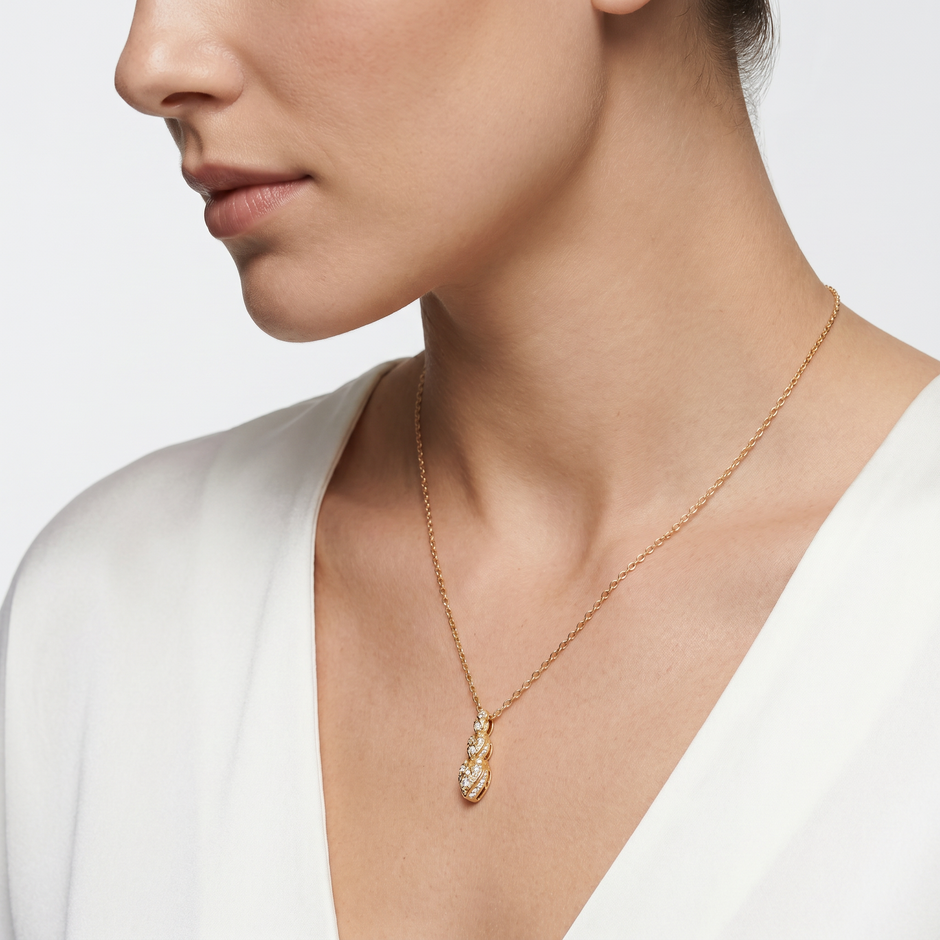 Women Brila Necklace