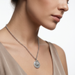 Women Lira Necklace